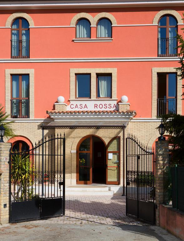 Hotel Ristorante Casa Rossa 알바아드리안티카 외부 사진